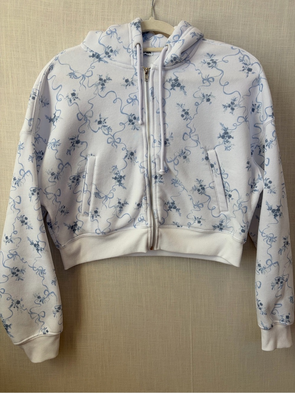Fashion Nova White Cropped Zip Hoodie with Light Blue Floral Print